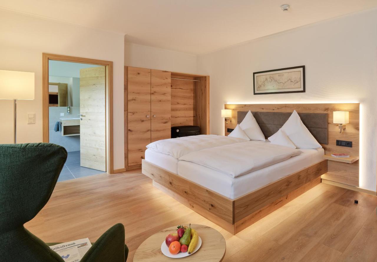 Hotel Weis メルテスドルフ エクステリア 写真